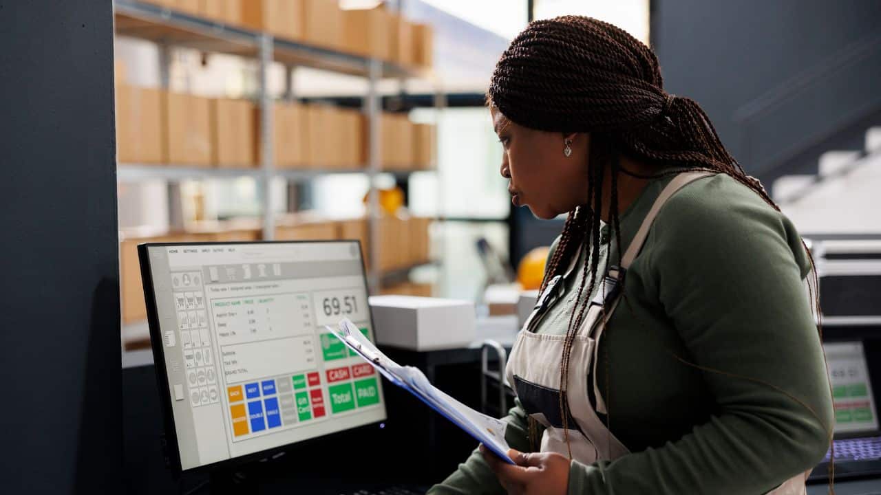 cold chain logistics Precision Transportation by Using Temperature-controlled Logistics